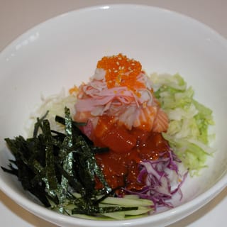 Hwae Dup Bap ( Spicy Fish Bowl )